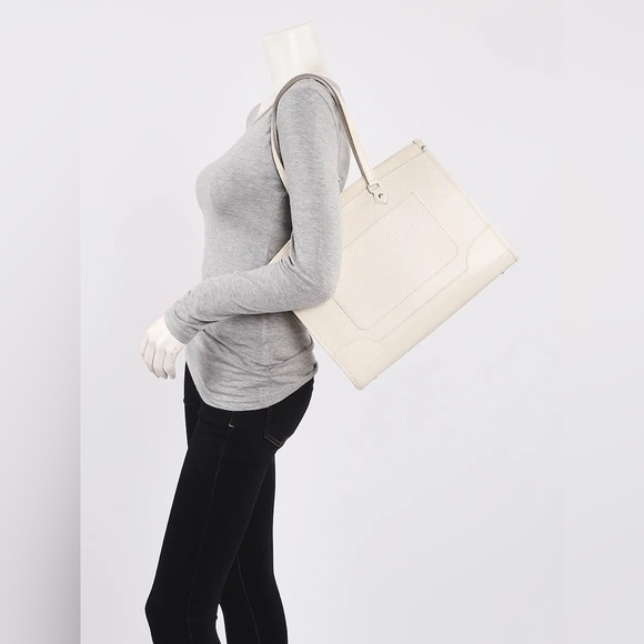 Authentic Louis Vuitton Madeline GM White Epi Leather Tote Bag - Picture 2 of 11